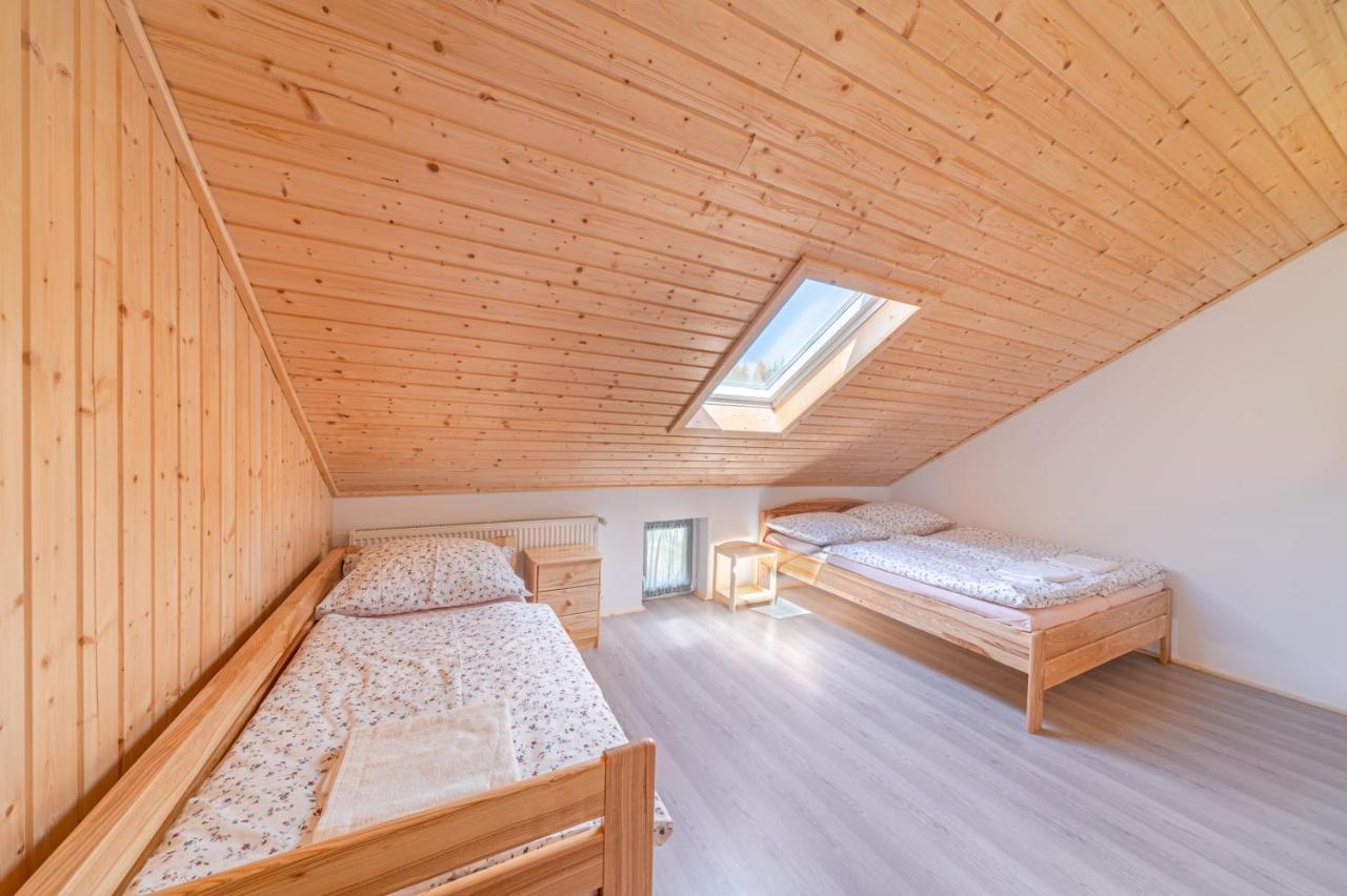 Hotel Krmelec U Kravi Hory à Dolní Malá Úpa Extérieur photo
